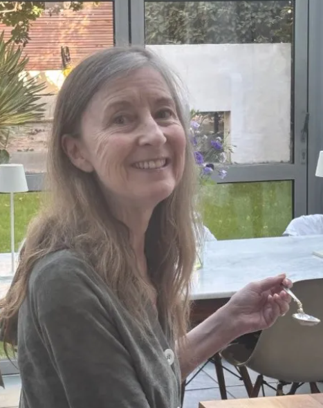 Fiona Phillips fighting Alzheimer's like a champ.